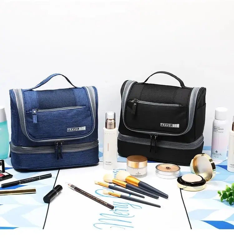 Trousse toilette femme bleu marine – Waterproof & suspendue - TroussesToilette
