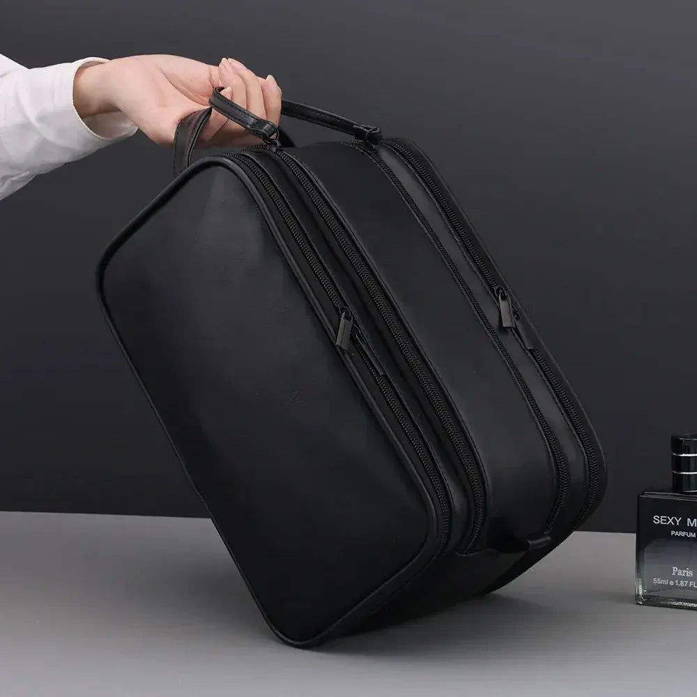 Trousse toilette homme noire – grand format cuir PU – voyage & salle de bain - TroussesToilette