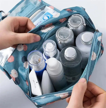 Multifunctional Travel Hook Wash Bag Cosmetics Storage Bag Waterproof Toiletries Beauty Organizer Ladies Bathroom Storage Bag TroussesToilette