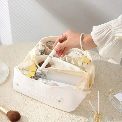 Vintage Flower Women Tote Cosmetic Bag Fashion Portable Pillow Makeup Orgainzer Pouch Washbag Large Capacity Travel Zipper Bag TroussesToilette